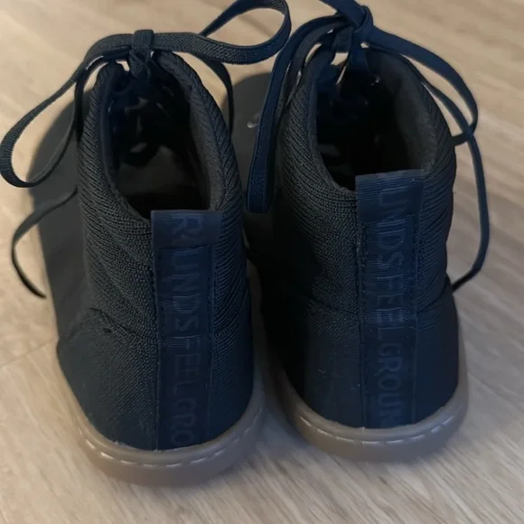 NWOT Feelgrounds highrise knit barefoot sneakers - Picture 2 of 4